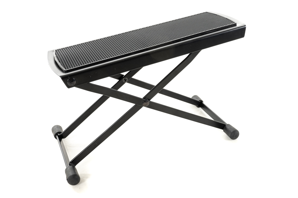 Footrest for guitar player